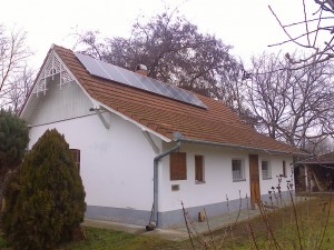 Bugacpusztaháza, 2 kW napelem rendszer            